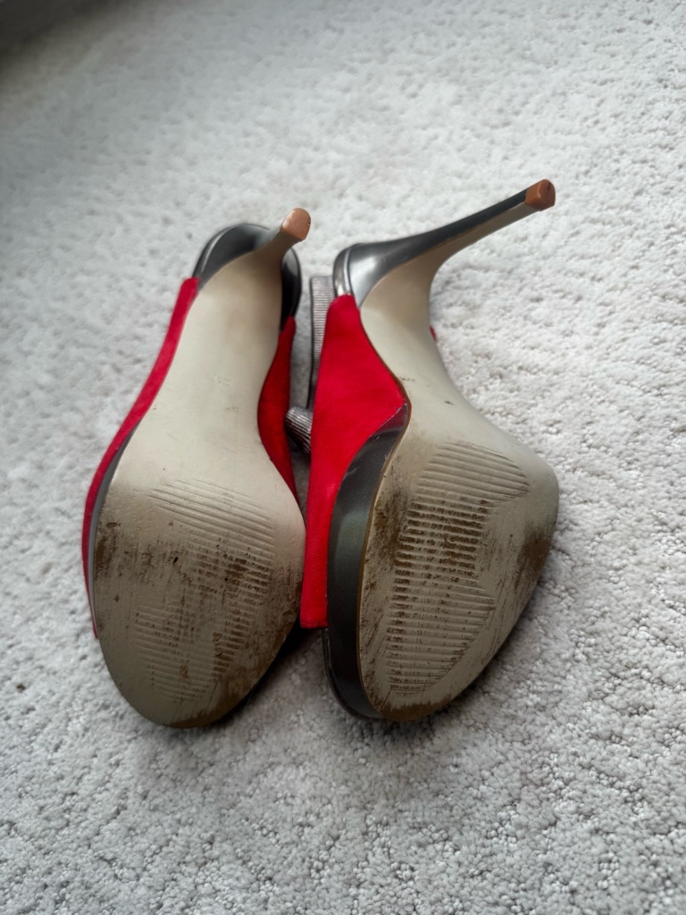Carlos Santana Coral Suede Open-Toe Heels with Metallic Accent size 6 - Picture 7 of 8
